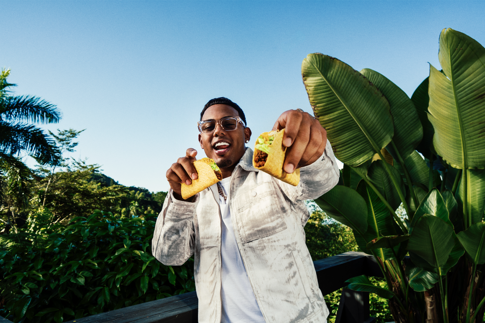 MYKE TOWERS Y TACO BELL® UNEN FUERZAS PARA REENCENDER EL TACO TUESDAY EN LATINOAMÉRICA Y ESPAÑA